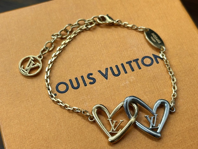 ヴィトン ブレスレット 高価買取します！