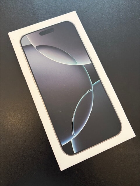 iPhoneの未開封も高額買取致します!!