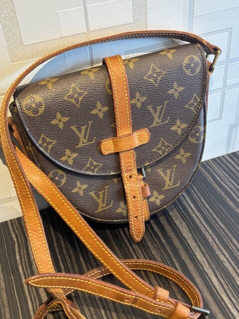 香川県でヴィトンのヴィンテージ・ジャンク品を売るなら高価買取の買取りセンターアップへ!!