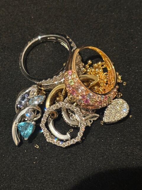 ジュエリー・アクセサリー高価買取致します!!