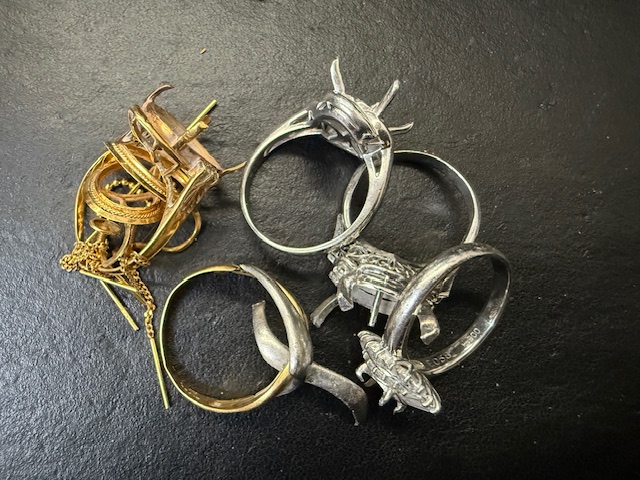 貴金属・アクセサリー 高価買取します！