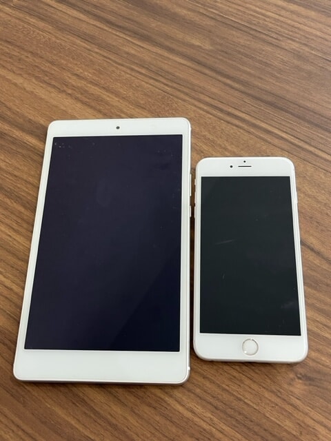 iPhone製品　高価買取致します！！